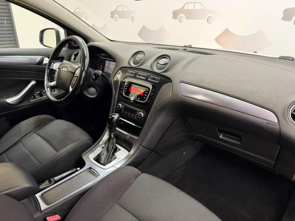 Ford Mondeo IV Рестайлинг с пробегом 2012 года, цена 999 000 рублей, 277975 км, седан, Автокод Объявления