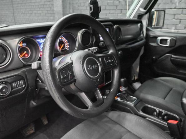 Jeep Wrangler IV (JL) с пробегом 2021 года, цена 4 050 000 рублей, 143876 км, внедорожник, Автокод Объявления