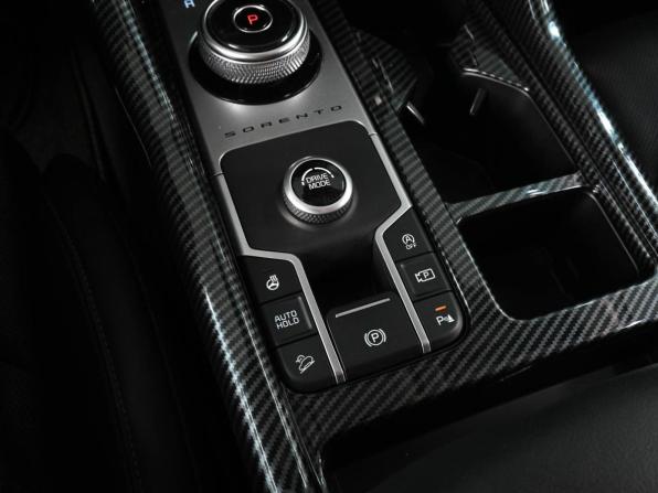 Kia Sorento IV с пробегом 2020 года, цена 3 599 000 рублей, 69057 км, внедорожник, Автокод Объявления