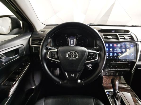 Toyota Camry VII (XV50) Рестайлинг с пробегом 2016 года, цена 1 695 000 рублей, 130182 км, седан, Автокод Объявления