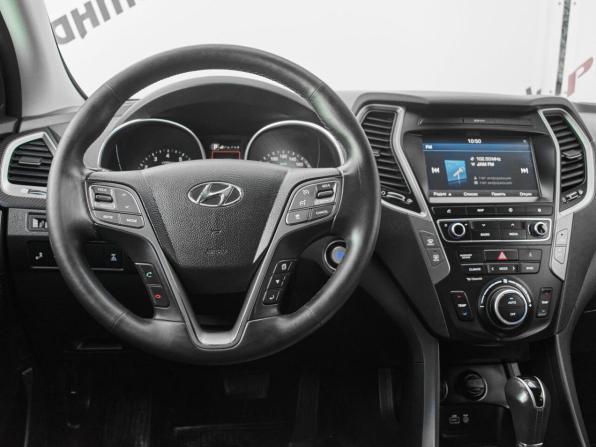 Hyundai Santa Fe III Рестайлинг с пробегом 2017 года, цена 1 980 000 рублей, 216226 км, внедорожник, Автокод Объявления