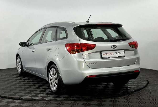 Kia Ceed II Рестайлинг с пробегом 2015 года, цена 1 285 000 рублей, 97142 км, универсал, Автокод Объявления
