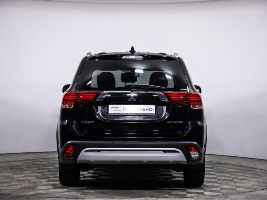 Mitsubishi Outlander III Рестайлинг 3 Санкт-Петербург  - изображение 7