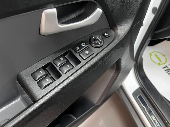 Kia Sportage III с пробегом 2012 года, цена 1 395 000 рублей, 169672 км, внедорожник, Автокод Объявления
