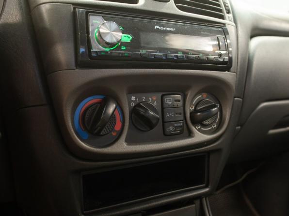 Nissan Almera II (N16) Рестайлинг с пробегом 2005 года, цена 460 000 рублей, 211444 км, седан, Автокод Объявления
