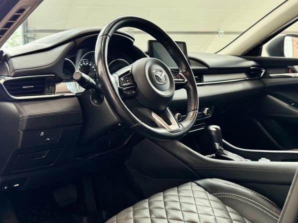 Mazda 6 III (GJ) Рестайлинг 2 с пробегом 2020 года, цена 2 199 000 рублей, 129000 км, седан, Автокод Объявления