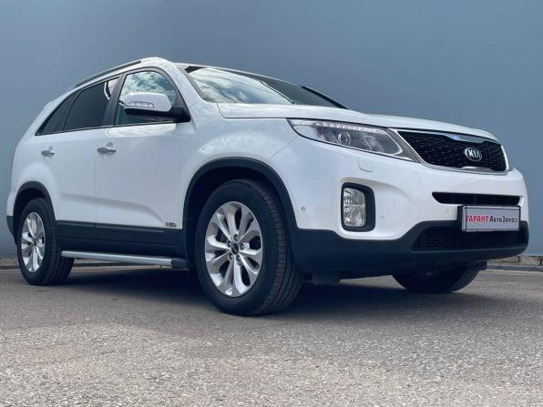 Kia Sorento II Рестайлинг с пробегом 2018 года, цена 2 550 000 рублей, 113330 км, внедорожник, Автокод Объявления
