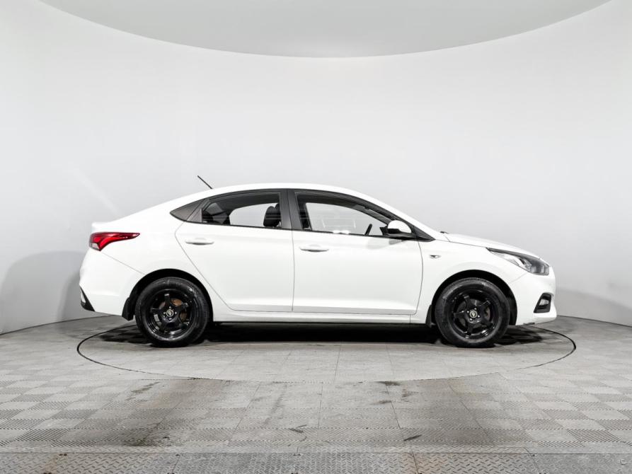 Hyundai Solaris II Санкт-Петербург  - изображение 4