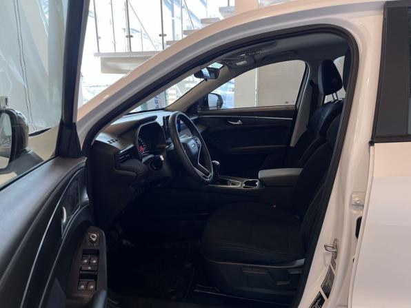 Haval Jolion I Рестайлинг с пробегом 2024 года, цена 2 000 000 рублей, 24029 км, внедорожник, Автокод Объявления