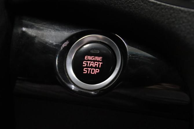 Kia Sorento II Рестайлинг с пробегом 2013 года, цена 1 675 025 рублей, 239497 км, внедорожник, Автокод Объявления