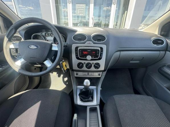 Ford Focus II Рестайлинг с пробегом 2010 года, цена 720 000 рублей, 169880 км, седан, Автокод Объявления