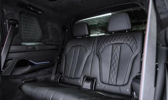Новый BMW X7 I (G07) Рестайлинг 2025 года, цена 18 900 000 рублей, внедорожник, Автокод Объявления