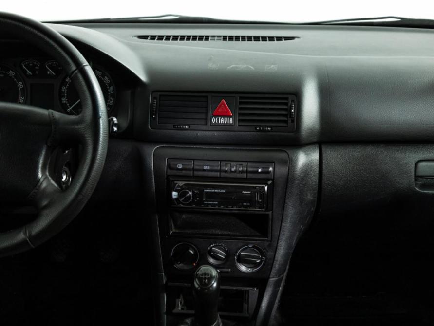 Skoda Octavia I (A4) Рестайлинг Санкт-Петербург  - изображение 14