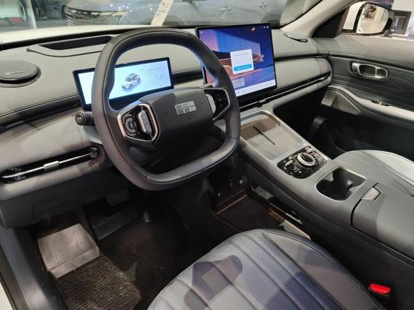 Новый Geely EX5 EM-i 2026 года, цена 3 939 215 рублей, внедорожник, Автокод Объявления