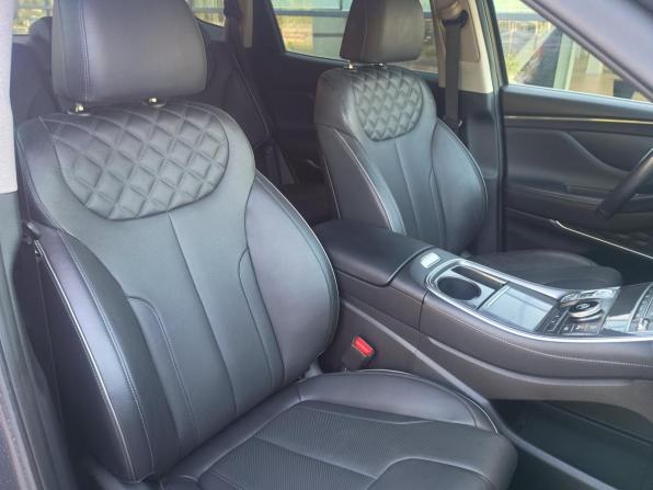 Hyundai Santa Fe IV Рестайлинг с пробегом 2021 года, цена 3 680 000 рублей, 64040 км, внедорожник, Автокод Объявления