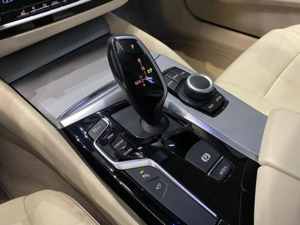 BMW 5 серии VII (G30/G31/G38) с пробегом 2019 года, цена 3 099 000 рублей, 70082 км, седан, Автокод Объявления