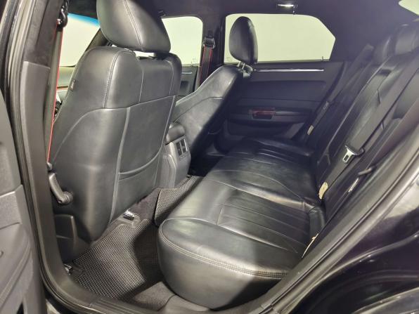 Chrysler 300C I с пробегом 2008 года, цена 939 000 рублей, 318649 км, седан, Автокод Объявления