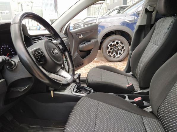 Kia Rio IV с пробегом 2018 года, цена 1 399 000 рублей, 120000 км, хэтчбек, Автокод Объявления