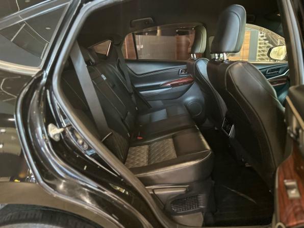 Toyota Harrier III (XU60) с пробегом 2017 года, цена 2 140 000 рублей, 116700 км, внедорожник, Автокод Объявления