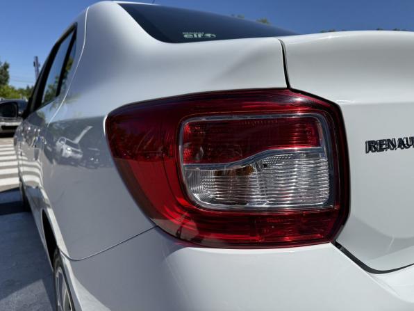 Renault Logan II с пробегом 2016 года, цена 920 000 рублей, 60200 км, седан, Автокод Объявления