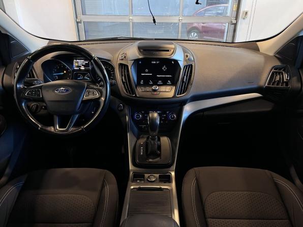 Ford Kuga II Рестайлинг с пробегом 2017 года, цена 1 760 000 рублей, 119311 км, внедорожник, Автокод Объявления