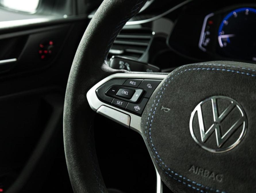 Volkswagen Polo VI Санкт-Петербург  - изображение 17