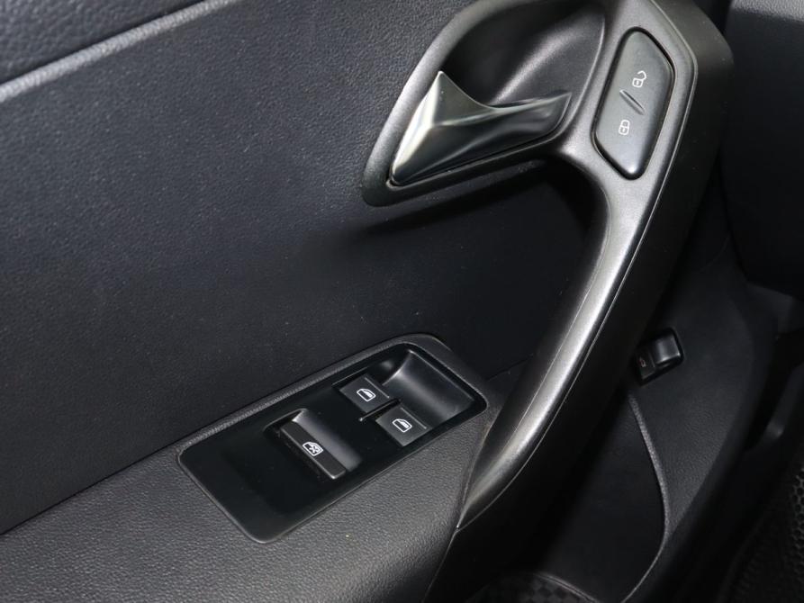 Volkswagen Polo V Екатеринбург  - изображение 12