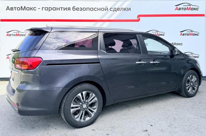Kia Carnival III с пробегом 2018 года, цена 2 640 000 рублей, 135713 км, минивэн, Автокод Объявления