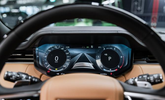 Новый Land Rover Range Rover V 2026 года, цена 24 300 000 рублей, внедорожник, Автокод Объявления
