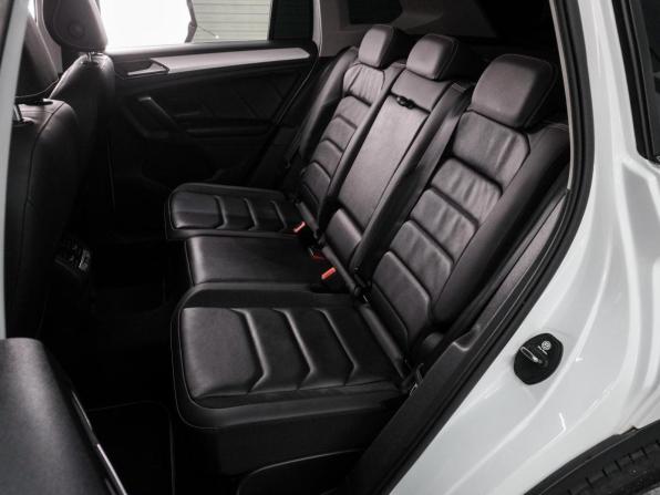 Volkswagen Tiguan II с пробегом 2017 года, цена 2 226 000 рублей, 206110 км, внедорожник, Автокод Объявления