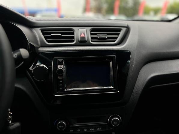 Kia Rio III Рестайлинг с пробегом 2015 года, цена 1 020 000 рублей, 116000 км, седан, Автокод Объявления