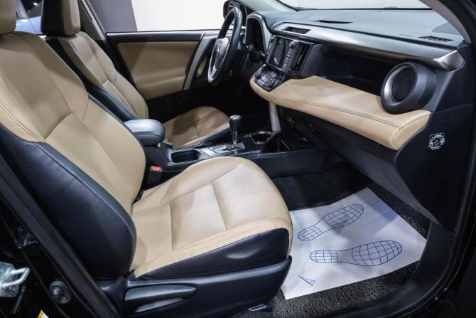 Toyota RAV4 IV (XA40) Рестайлинг с пробегом 2016 года, цена 2 999 000 рублей, 85400 км, внедорожник, Автокод Объявления