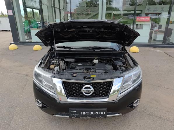 Nissan Pathfinder IV с пробегом 2016 года, цена 1 650 000 рублей, 139800 км, внедорожник, Автокод Объявления