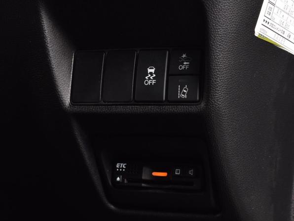 Honda Stepwgn V Рестайлинг с пробегом 2017 года, цена 2 275 995 рублей, 121736 км, минивэн, Автокод Объявления