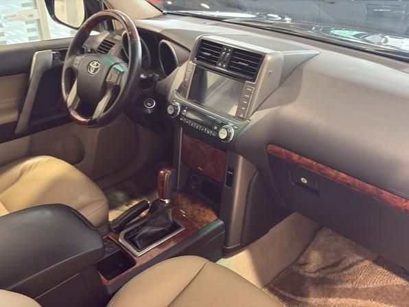 Toyota Land Cruiser Prado 150 Series с пробегом 2011 года, цена 2 800 000 рублей, 129108 км, внедорожник, Автокод Объявления