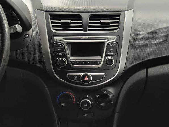 Hyundai Solaris I с пробегом 2012 года, цена 783 000 рублей, 152440 км, хэтчбек, Автокод Объявления