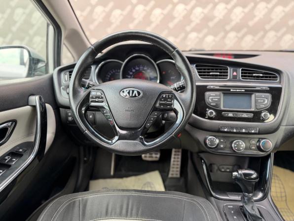 Kia Ceed II с пробегом 2014 года, цена 1 200 000 рублей, 138000 км, хэтчбек, Автокод Объявления