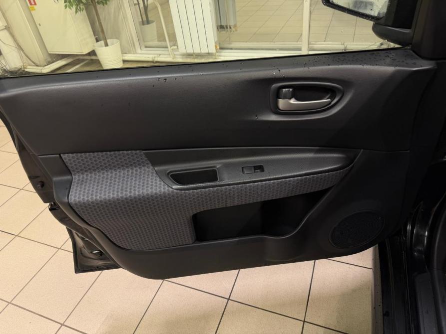 Nissan Wingroad III (Y12) Волгоград  - изображение 13