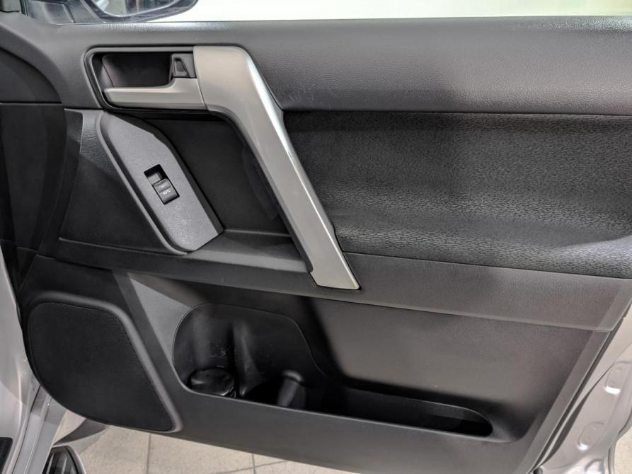 Toyota Land Cruiser Prado 150 Series Рестайлинг 2 Химки  - изображение 25