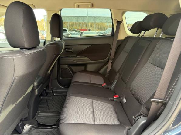 Mitsubishi Outlander III Рестайлинг 3 с пробегом 2018 года, цена 1 420 000 рублей, 168000 км, внедорожник, Автокод Объявления