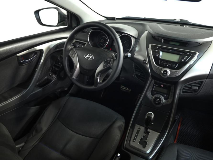 Hyundai Elantra V (MD) Рестайлинг Санкт-Петербург  - изображение 8