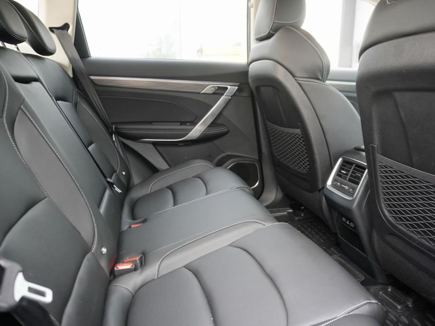 Geely Atlas Pro Москва  - изображение 10