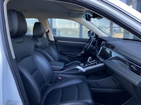 Geely Atlas Pro с пробегом 2022 года, цена 1 699 000 рублей, 97432 км, внедорожник, Автокод Объявления