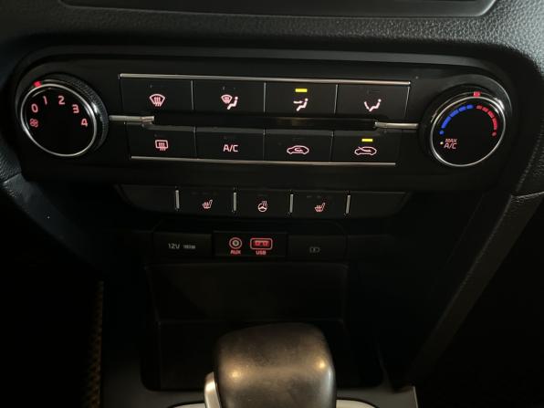 Kia Ceed III с пробегом 2018 года, цена 1 450 000 рублей, 139505 км, хэтчбек, Автокод Объявления