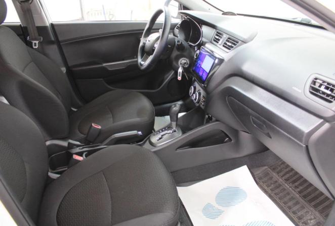 Kia Rio III с пробегом 2013 года, цена 880 000 рублей, 116000 км, седан, Автокод Объявления