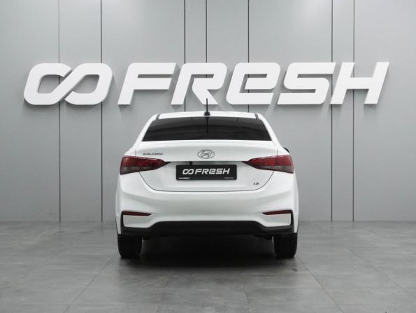 Hyundai Solaris II с пробегом 2020 года, цена 1 379 030 рублей, 82024 км, седан, Автокод Объявления