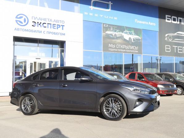 Kia K3 II Рестайлинг с пробегом 2022 года, цена 2 050 000 рублей, 64183 км, седан, Автокод Объявления