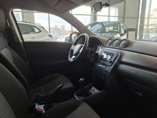 Suzuki Vitara II Рестайлинг с пробегом 2021 года, цена 1 760 000 рублей, 109757 км, внедорожник, Автокод Объявления