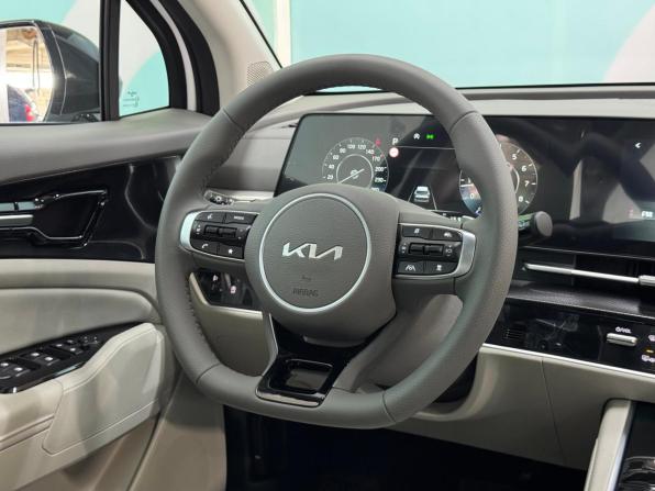 Kia Sportage V с пробегом 2026 года, цена 3 620 000 рублей, 45 км, внедорожник, Автокод Объявления