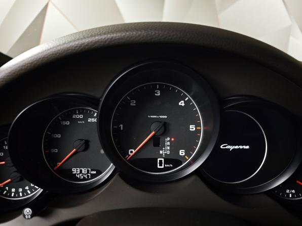 Porsche Cayenne II Рестайлинг (958) с пробегом 2015 года, цена 4 110 000 рублей, 93785 км, внедорожник, Автокод Объявления